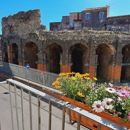 Odeonhouse - Catania - Parking Included Apartment Luaran gambar