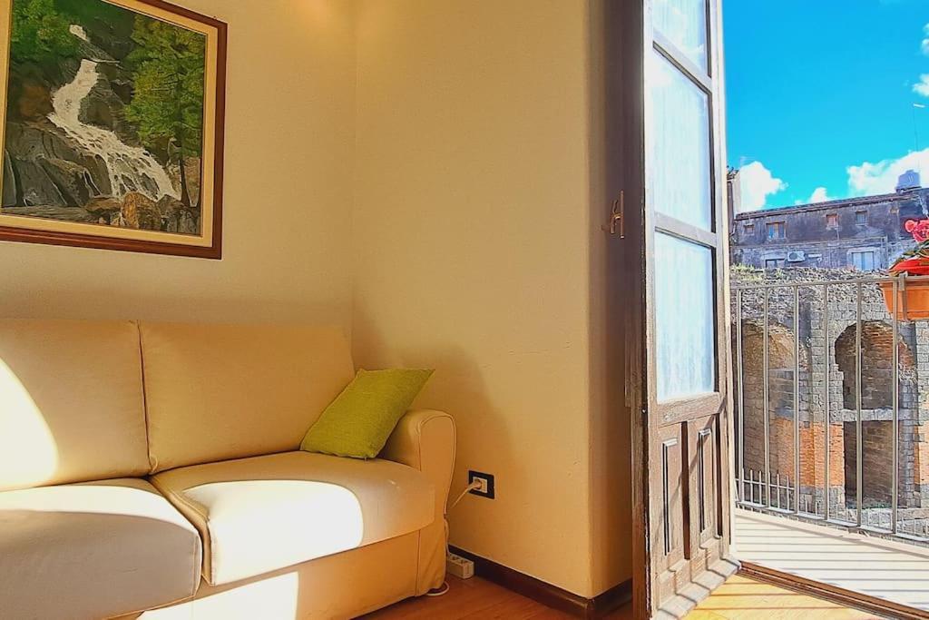 Odeonhouse - Catania - Parking Included Apartment Luaran gambar